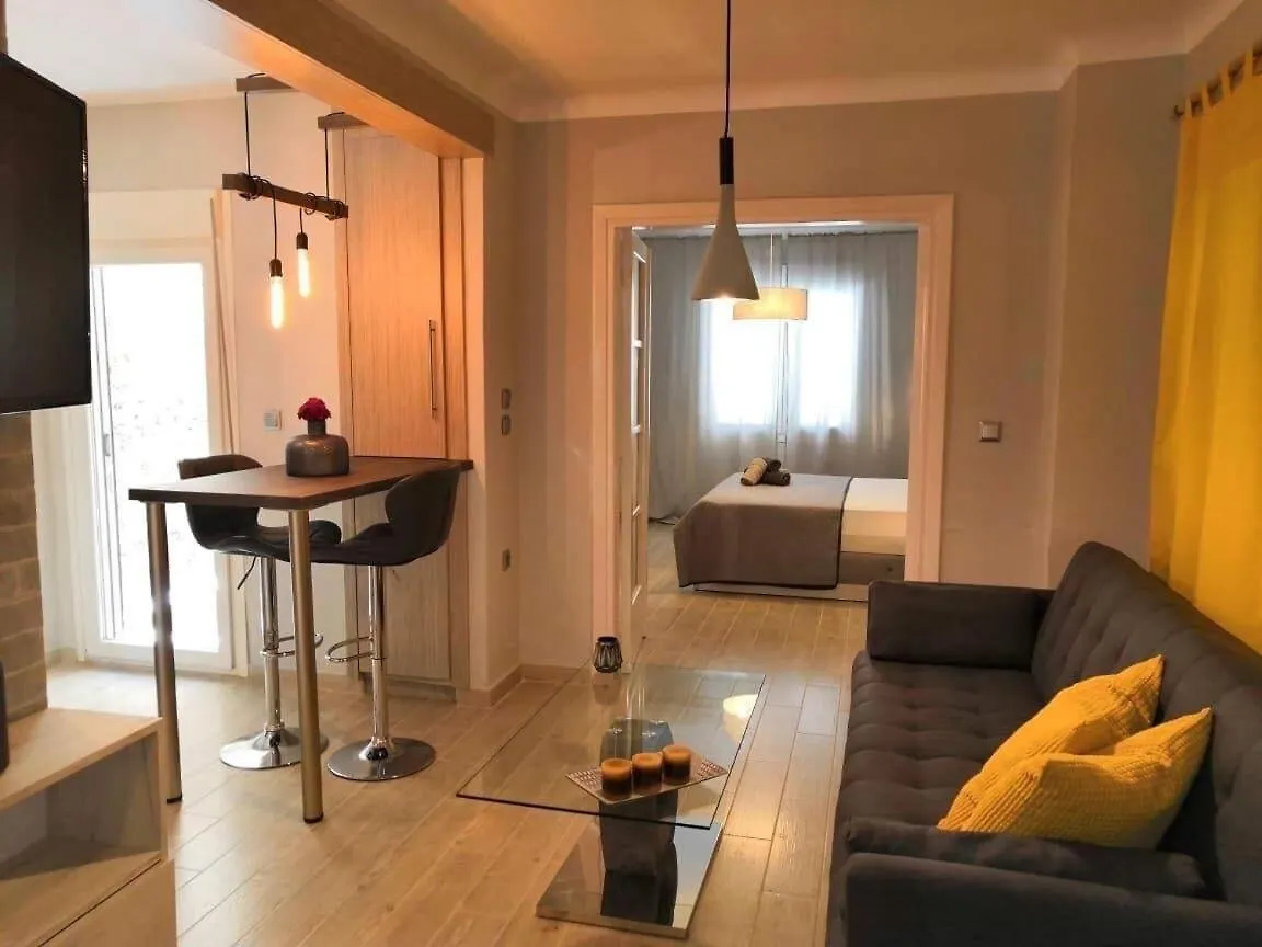 Central Apartment With Garden Salonic 0*,  Grecia