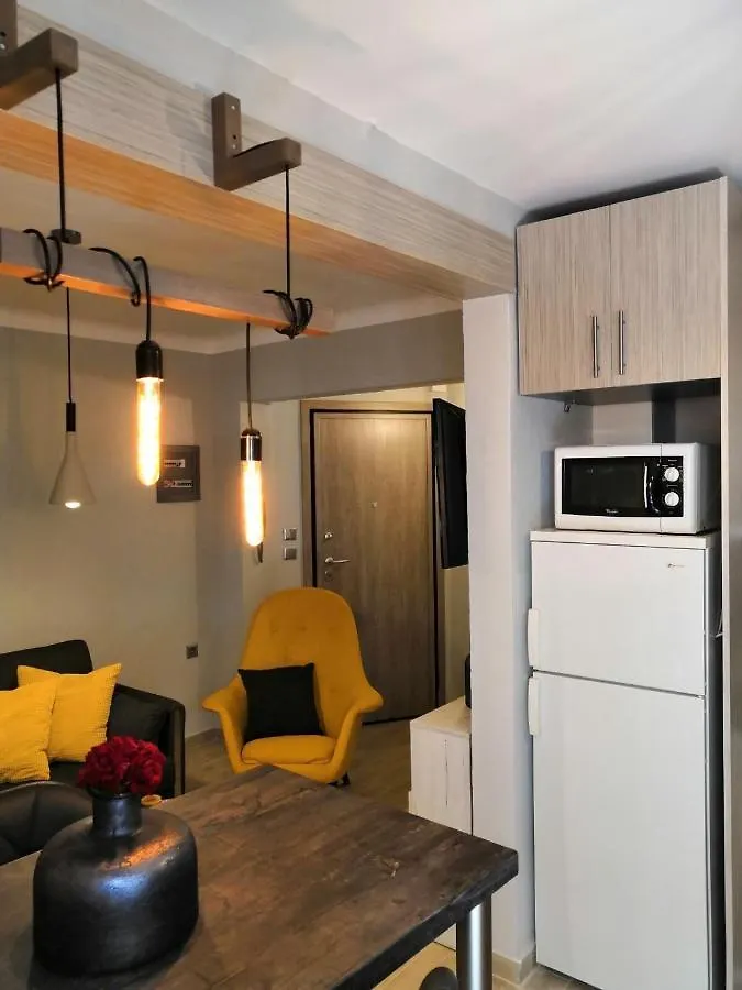 Central Apartment With Garden Salonicco
